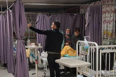 در نخستین لحظات سال 1401 همکاران مرکز طبی کودکان در کنار بیمارانی هستند که با بودنشان قوت قلب میگیرند. 